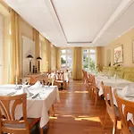 Roewers Privathotel & Sellin