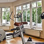 Roewers Privathotel & Hotel Sellin (Rugen)