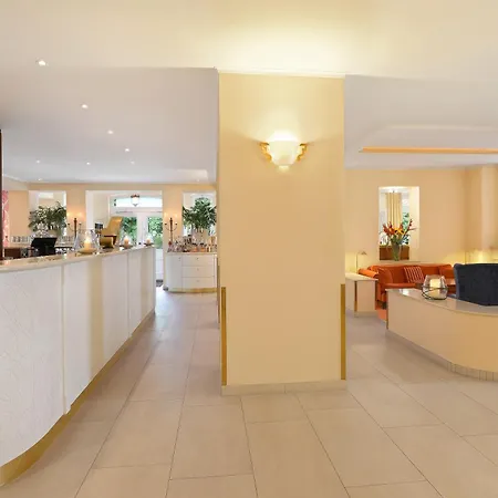 Roewers Privathotel & Hotel 5*