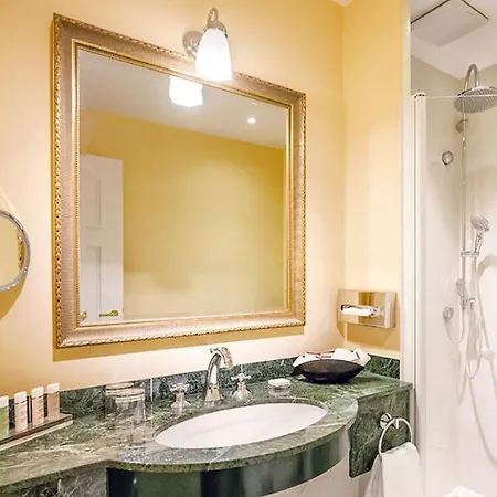 Romantik Roewers Privathotel 5*
