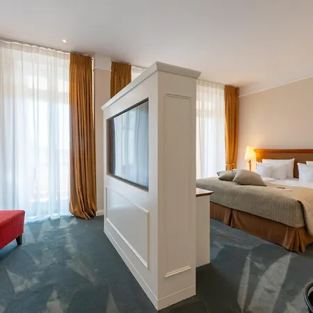 Roewers Privathotel & Hotel 5*