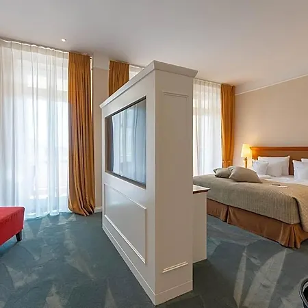 Hotel Roewers Privathotel & Sellin (Rugen)