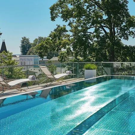 Roewers Privathotel & Hotell 5*