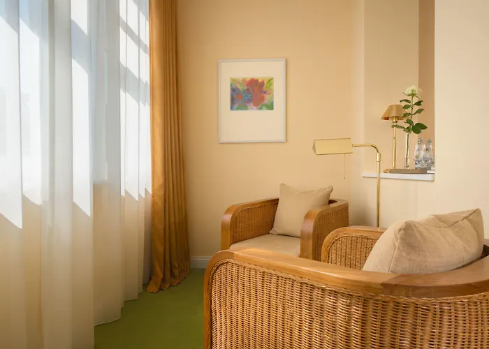 Roewers Privathotel & Sellin (Rugen)