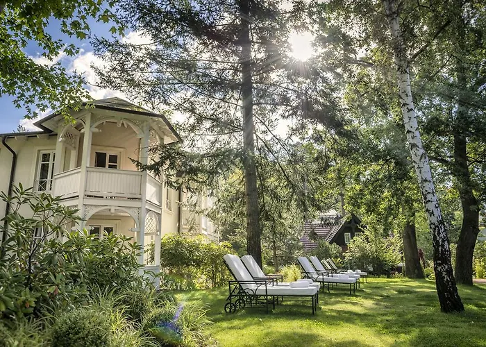 Roewers Privathotel & Sellin (Rugen)